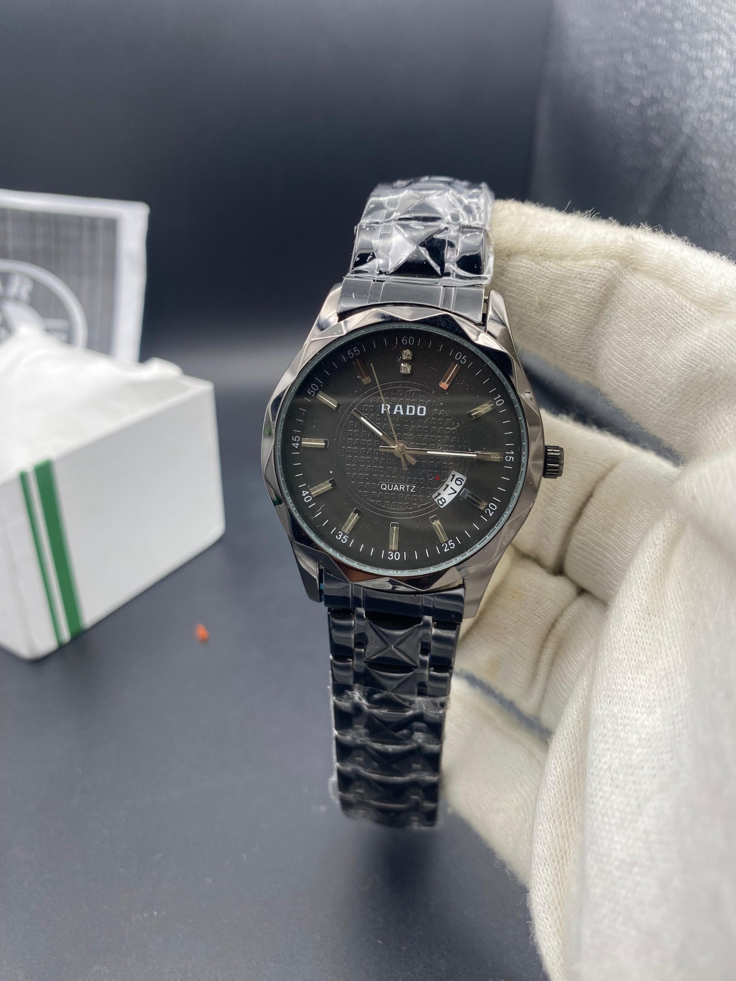 Men's Luxury Diamond-Cut Bracelet Watch – Black,| Rado Inspired Quartz Timepiece